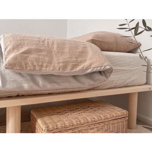 Cali wooden bed hot sale base